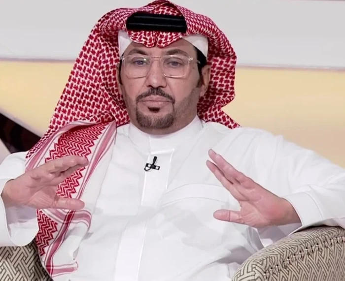 الروقي يشعل تويتر بتغريدة عن الهلال قبل مباراته مع مانشستر سيتي بمونديال الأندية