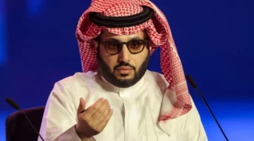 تركي آل الشيخ ينشر صورة لغوارديولا بعد خسارة السيتي أمام الهلال ويثير تفاعلاً واسعاً