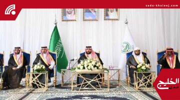 أمير جازان يتفقّد محافظة الريث ويلتقي المشايخ والأهالي لتعزيز التنمية