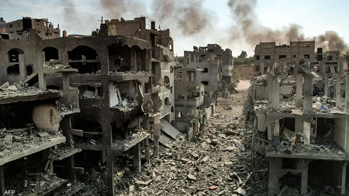 استشهاد 20 فلسطينيًا في غزة إثر قصف إسرائيلي جديد يُشعل الغضب الدولي