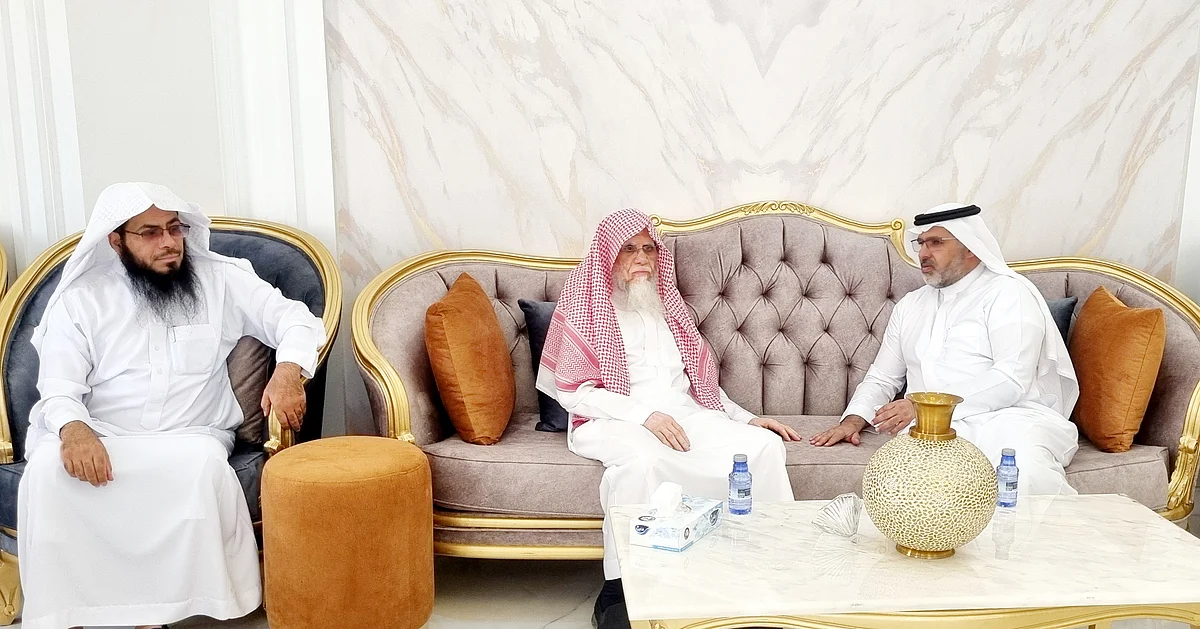 رئيس جامعة شقراء يشيد بجهود منصور الجوفان خلال زيارة تقديرية للعمل القضائي
