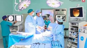استئصال ورم كبير بالجهاز الهضمي بمستشفى الدكتور سليمان الحبيب بالسويدي بنجاح