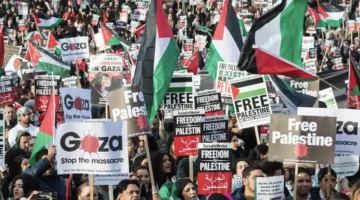 الآلاف يتظاهرون في لندن بعد تصنيف “تحرك من أجل فلسطين” جماعة إرهابية